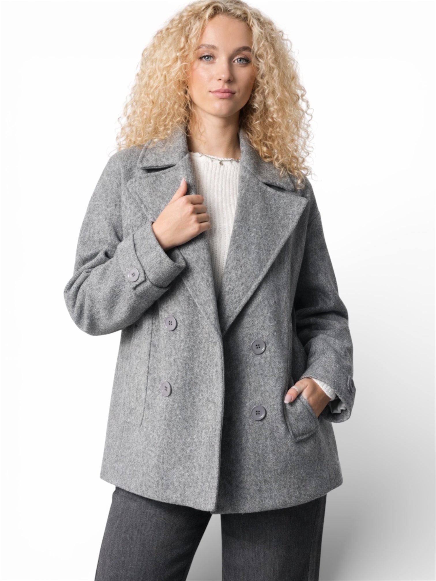 Abrigo Novareaaᵀᴹ