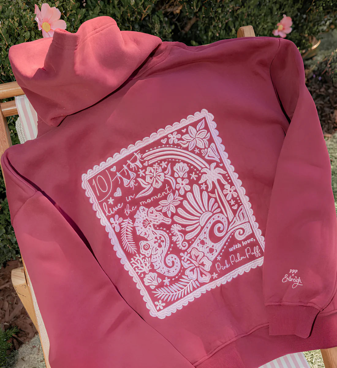 Sudadera Wanderlust™ – Arte y Confort en Cada Detalle
